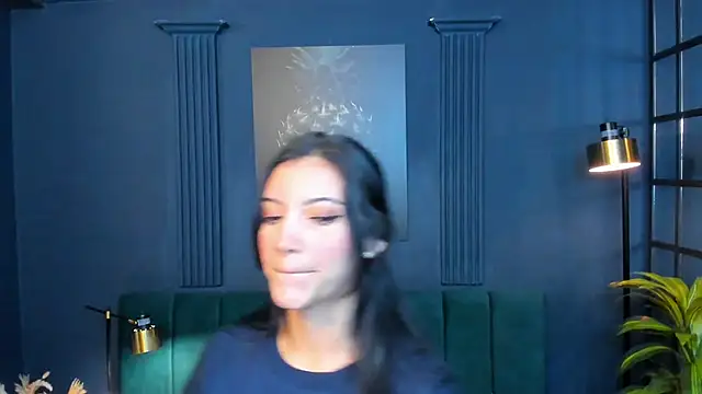 Snapshot of roxy_hell chatting on 3, 2, 2026 roxy hell online show from 3, 2, 2026