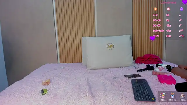 Snapshot of stephany_summer chatting on 29, 10, 2025 stephany summer online show from 29, 10, 2025