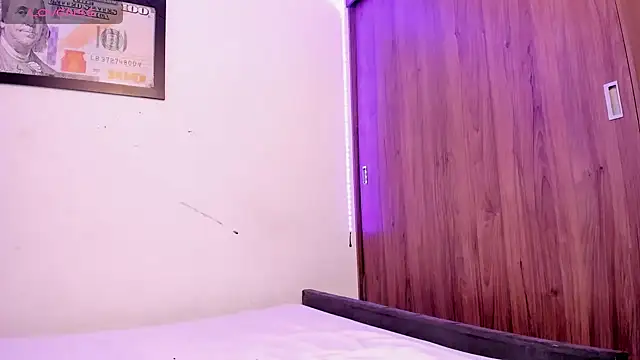 NAOMMII  online show from 16, 12, 2025