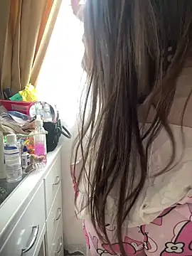 VictoriaGerard Pink online show from 13, 2, 2026