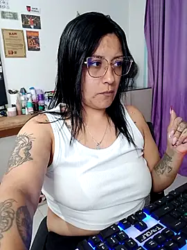 DaniPoison online show from 3, 4, 2026