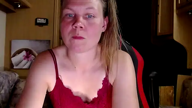 CallMeMaria online show from 1, 1, 2025