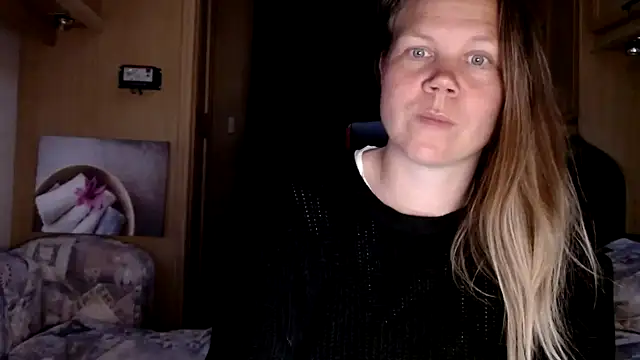 CallMeMaria online show from 6, 1, 2025