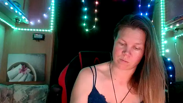 CallMeMaria online show from 3, 2, 2025