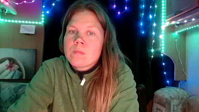 CallMeMaria online show from 7, 2, 2025