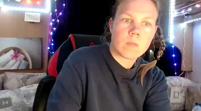 CallMeMaria online show from 11, 2, 2025