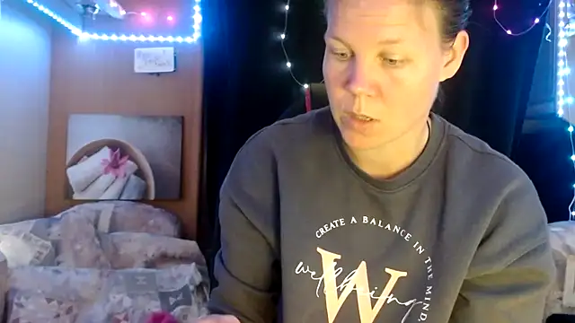 CallMeMaria online show from 3, 3, 2025