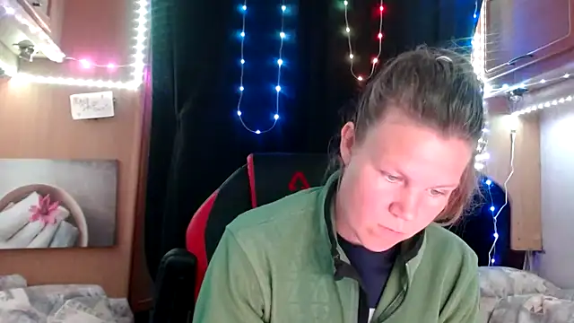 CallMeMaria online show from 9, 3, 2025