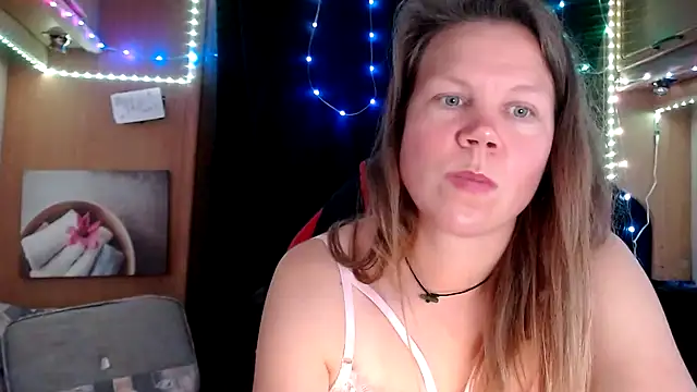 CallMeMaria online show from 10, 3, 2025