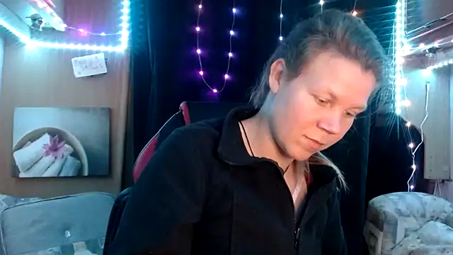 CallMeMaria online show from 10, 3, 2025