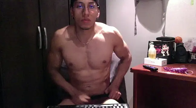 Thiago Happy online show from 9, 3, 2025