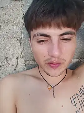 Snapshot of RodriiAmatto chatting on 18, 12, 2025 RodriiAmatto online show from 18, 12, 2025