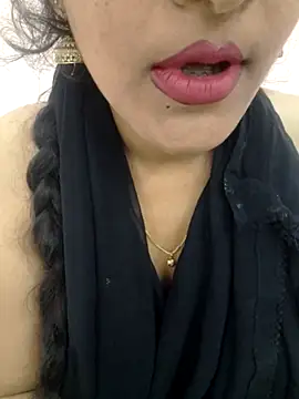 Snapshot of priya_00143 chatting on 16, 11, 2025 priya 00143 online show from 16, 11, 2025