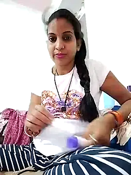 Hotty-Nidhi online show from 12, 3, 2025