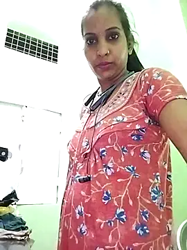 Hotty-Nidhi online show from 12, 3, 2025