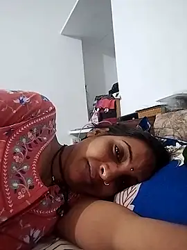 Hotty-Nidhi online show from 14, 3, 2025