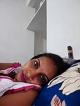 Hotty-Nidhi online show from 18, 3, 2025