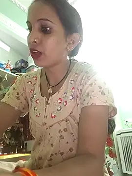 Hotty-Nidhi online show from 31, 10, 2025
