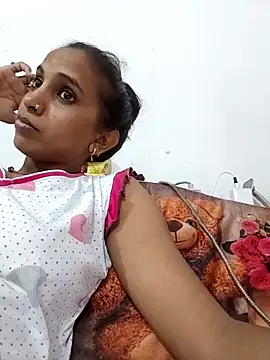 Hotty-Nidhi online show from 4, 6, 2026