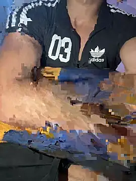 Snapshot of HARSHHU01 chatting on 15, 3, 2025 HARSHHU01 online show from 15, 3, 2025