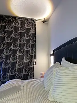 Snapshot of Lilith_Thompson chatting on 16, 10, 2025 Lilith Thompson online show from 16, 10, 2025