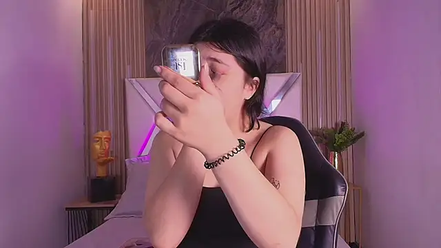 Melody Black  online show from 22, 11, 2025