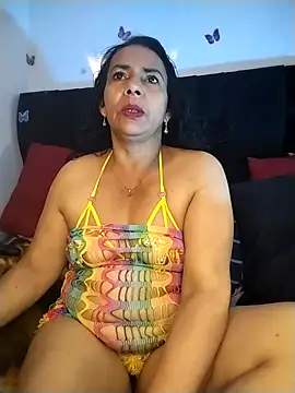 AlexaNovoa  online show from 21, 11, 2025