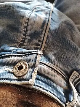 Snapshot of Mr_skywalker chatting on 21, 11, 2025 Mr skywalker online show from 21, 11, 2025