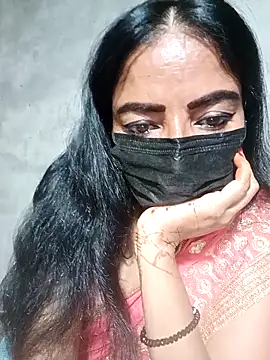 Snapshot of Shurbhi-Sharma chatting on 15, 10, 2025 Shurbhi-Sharma online show from 15, 10, 2025