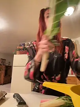 SusieandLacey online show from 23, 10, 2025