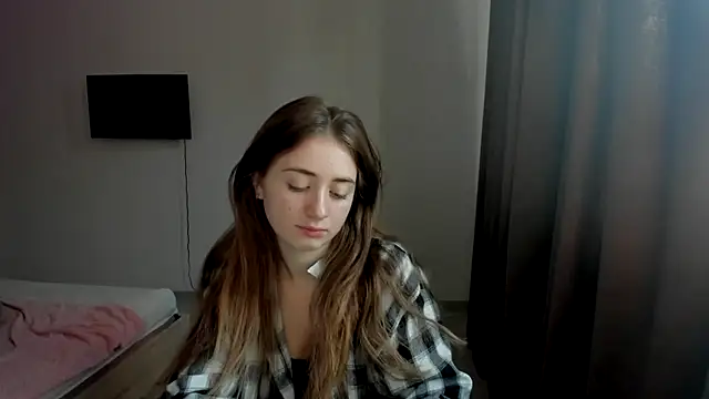 Snapshot of LilyHaart chatting on 31, 10, 2025 LilyHaart online show from 31, 10, 2025