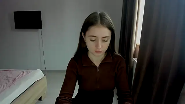 Snapshot of LilyHaart chatting on 4, 11, 2025 LilyHaart online show from 4, 11, 2025