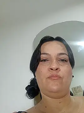 Snapshot of megan_milf79 chatting on 1, 2, 2026 megan milf79 online show from 1, 2, 2026