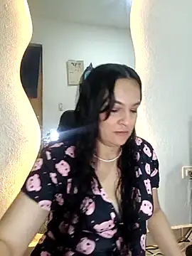 Snapshot of megan_milf79 chatting on 8, 2, 2026 megan milf79 online show from 8, 2, 2026