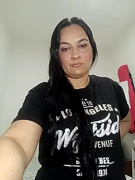 Snapshot of megan_milf79 chatting on 17, 2, 2026 megan milf79 online show from 17, 2, 2026