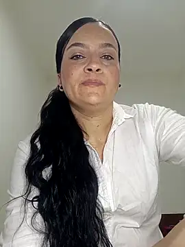Snapshot of megan_milf79 chatting on 5, 3, 2026 megan milf79 online show from 5, 3, 2026