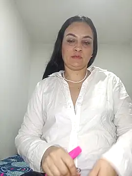 Snapshot of megan_milf79 chatting on 11, 4, 2026 megan milf79 online show from 11, 4, 2026