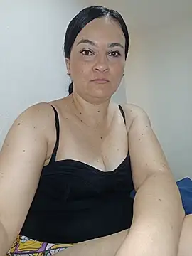 Snapshot of megan_milf79 chatting on 3, 6, 2026 megan milf79 online show from 3, 6, 2026