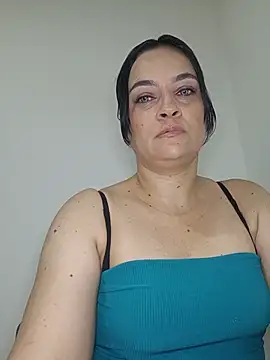 Snapshot of megan_milf79 chatting on 16, 7, 2026 megan milf79 online show from 16, 7, 2026
