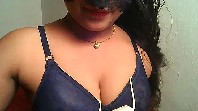 Snapshot of Cludi-New chatting on 16, 3, 2025 Cludi-New online show from 16, 3, 2025