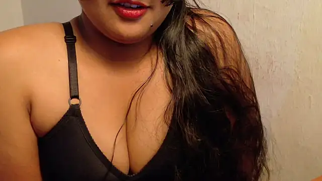 Snapshot of Cludi-New chatting on 15, 10, 2025 Cludi-New online show from 15, 10, 2025