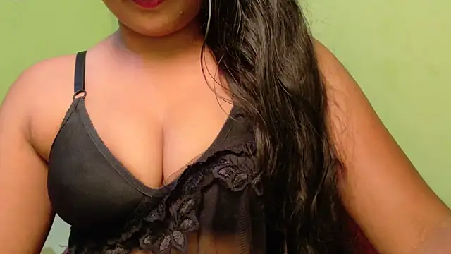 Snapshot of Cludi-New chatting on 21, 12, 2025 Cludi-New online show from 21, 12, 2025