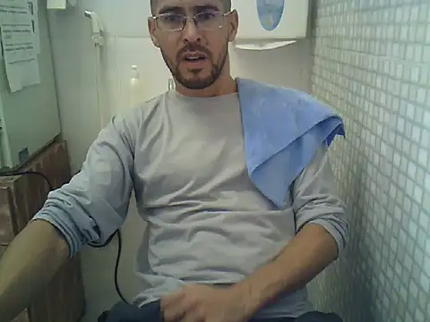 Snapshot of pdasgyn chatting on 12, 9, 2025 pdasgyn online show from 12, 9, 2025