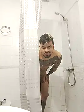 crazyweelove online show from 18, 3, 2025