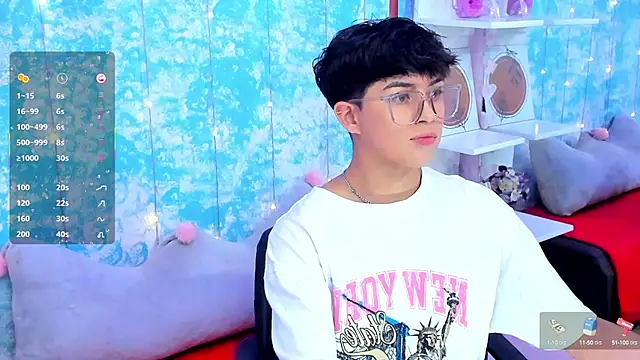 Snapshot of Sam_Daves chatting on 7, 10, 2025 Sam Daves online show from 7, 10, 2025