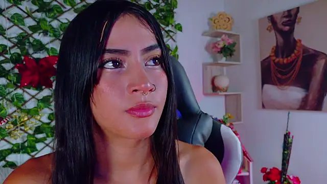 Snapshot of alice_rous21 chatting on 14, 12, 2025 alice rous21 online show from 14, 12, 2025