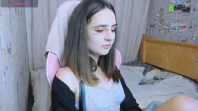 Elaine Hard online show from 20, 11, 2025