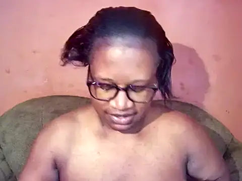 Snapshot of sexyamanda_ chatting on 4, 3, 2025 sexyamanda online show from 4, 3, 2025