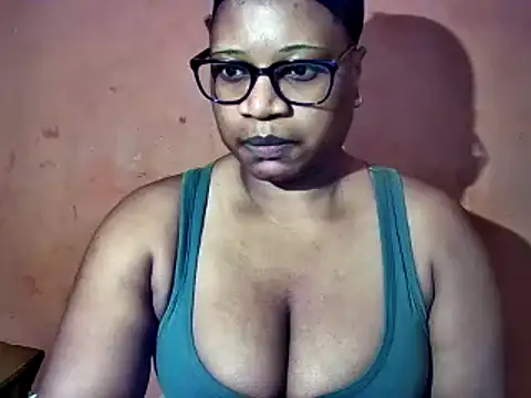 Snapshot of sexyamanda_ chatting on 17, 9, 2025 sexyamanda online show from 17, 9, 2025