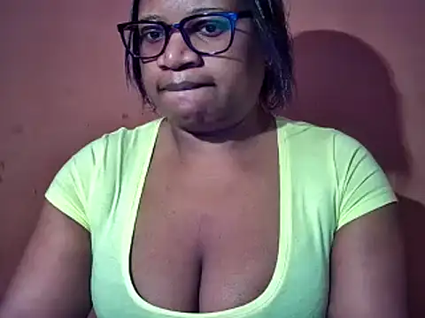 Snapshot of sexyamanda_ chatting on 30, 9, 2025 sexyamanda online show from 30, 9, 2025